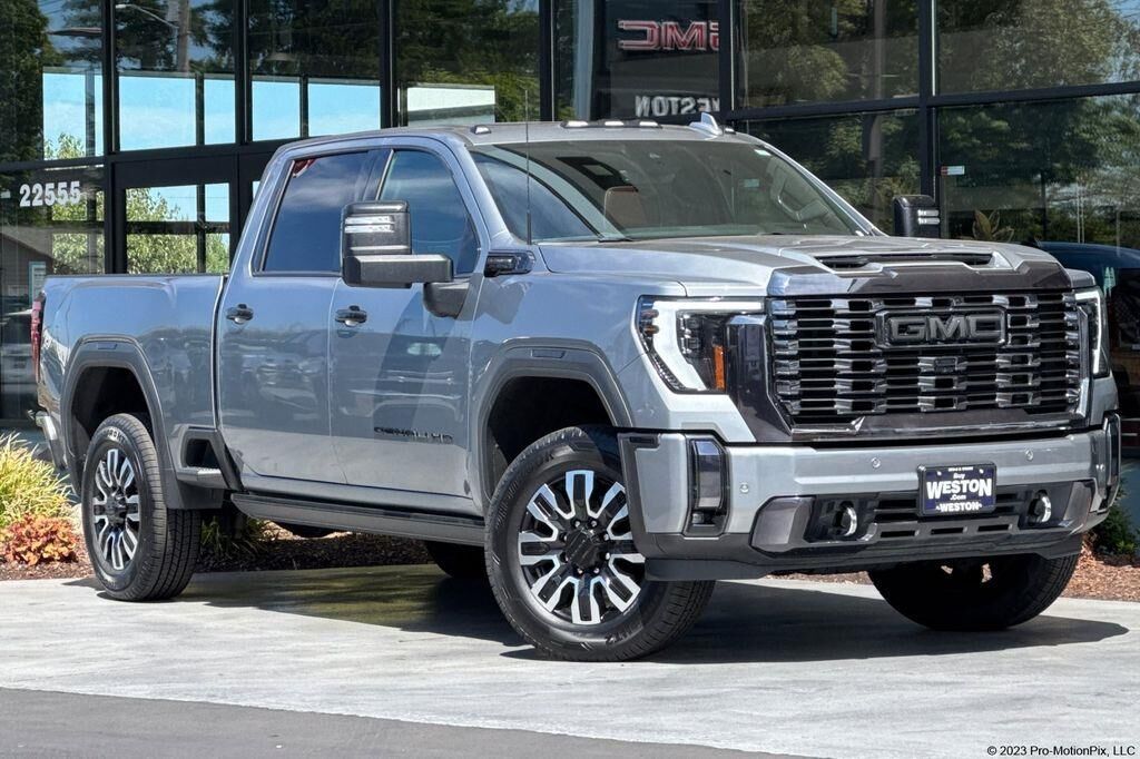 2024 GMC Sierra 2500HD Denali Ultimate — photo 1 of 14