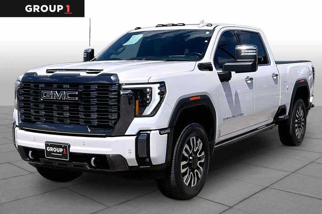 2024 GMC Sierra 2500HD Denali Ultimate — photo 1 of 12