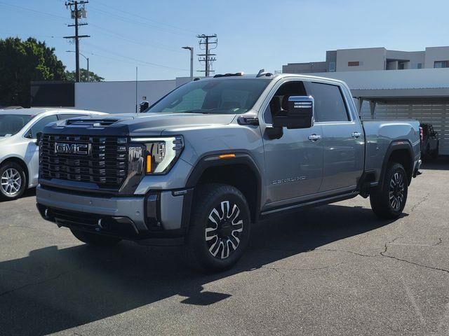 2024 GMC Sierra 2500HD Denali Ultimate — photo 1 of 12