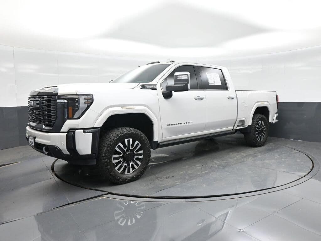2024 GMC Sierra 2500HD Denali Ultimate — photo 1 of 1