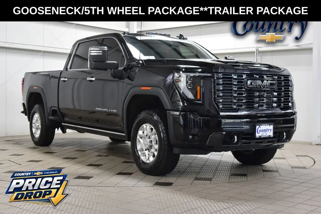 2024 GMC Sierra 3500HD Denali Ultimate — photo 1 of 13