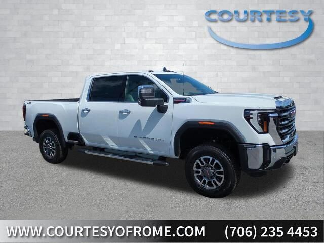 2025 GMC Sierra 2500HD SLT — photo 1 of 13