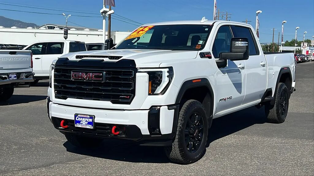 2025 GMC Sierra 2500HD AT4 — photo 1 of 13
