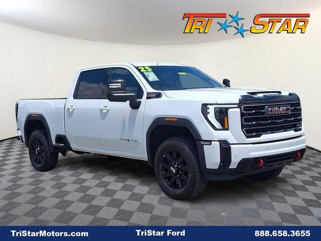 2025 GMC Sierra 2500HD AT4