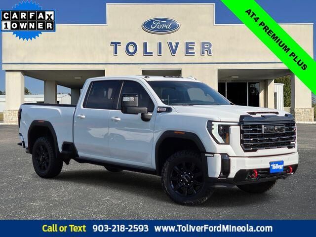 2025 GMC Sierra 2500HD AT4