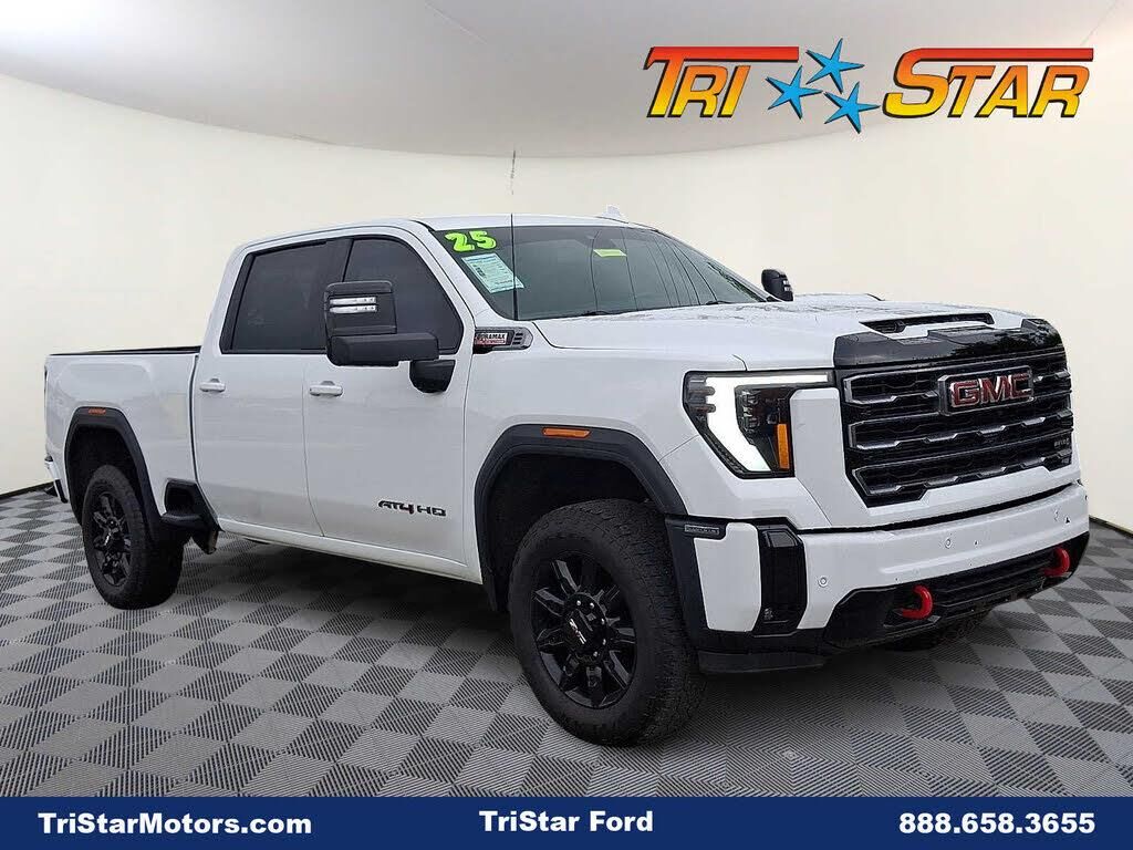 2025 GMC Sierra 2500HD AT4 — photo 1 of 1