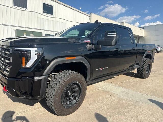 2025 GMC Sierra 2500HD AT4