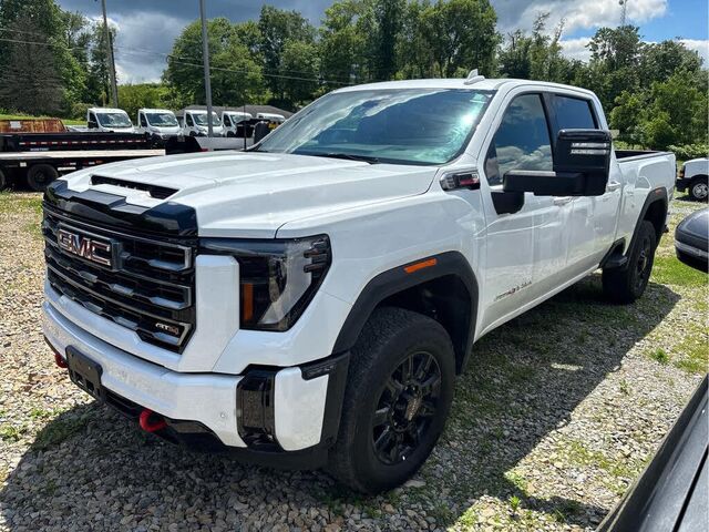 2025 GMC Sierra 2500HD AT4