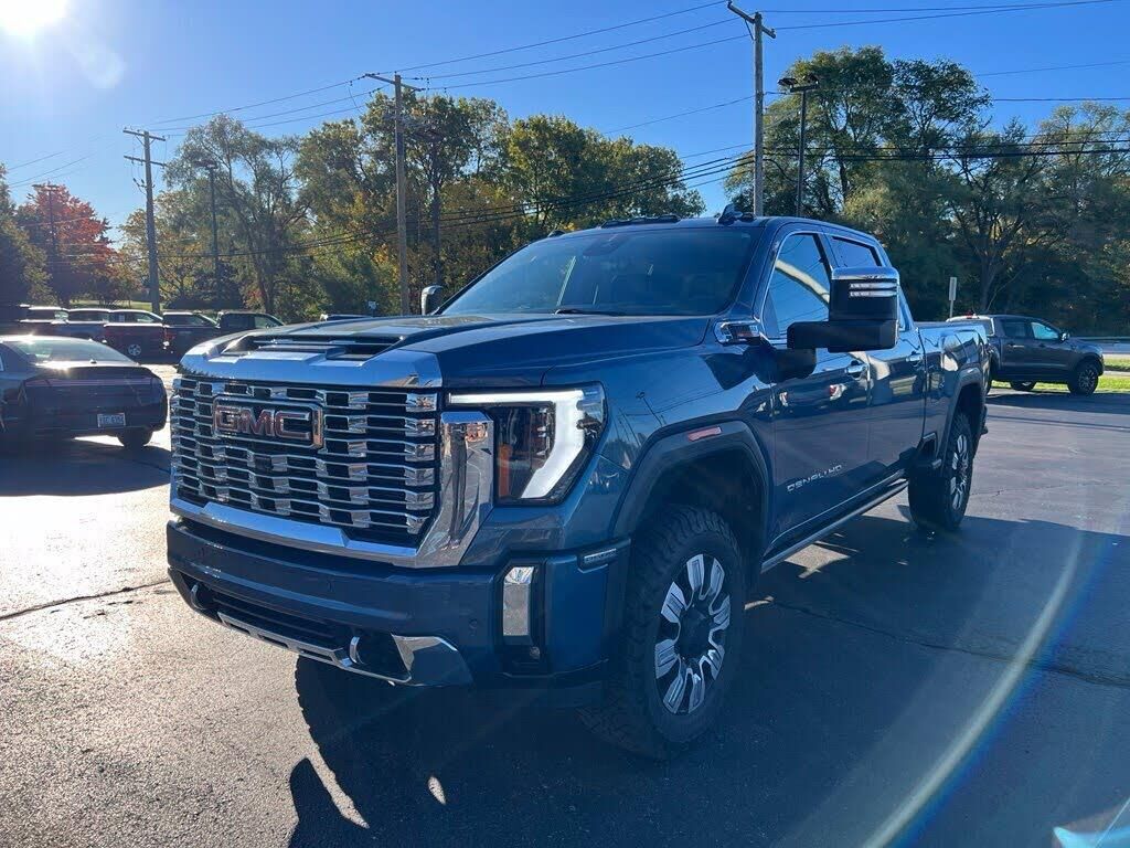 2025 GMC Sierra 2500HD Denali — photo 1 of 1