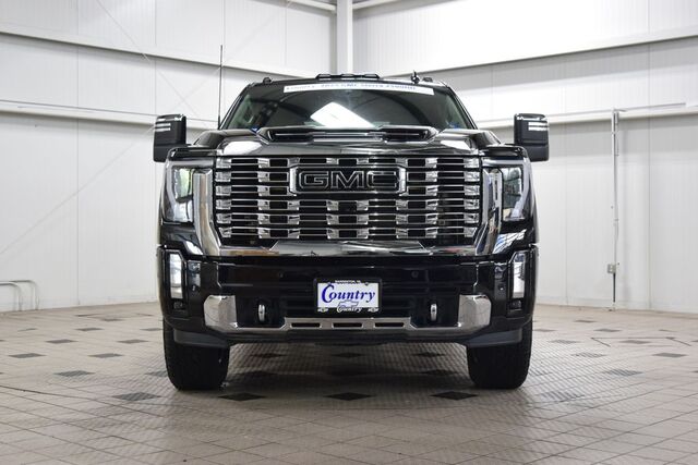2025 GMC Sierra 2500HD Denali