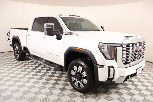 2025 GMC Sierra 2500HD Denali
