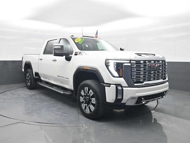 2025 GMC Sierra 2500HD Denali