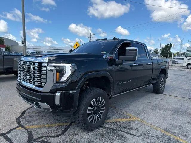 2025 GMC Sierra 2500HD Denali
