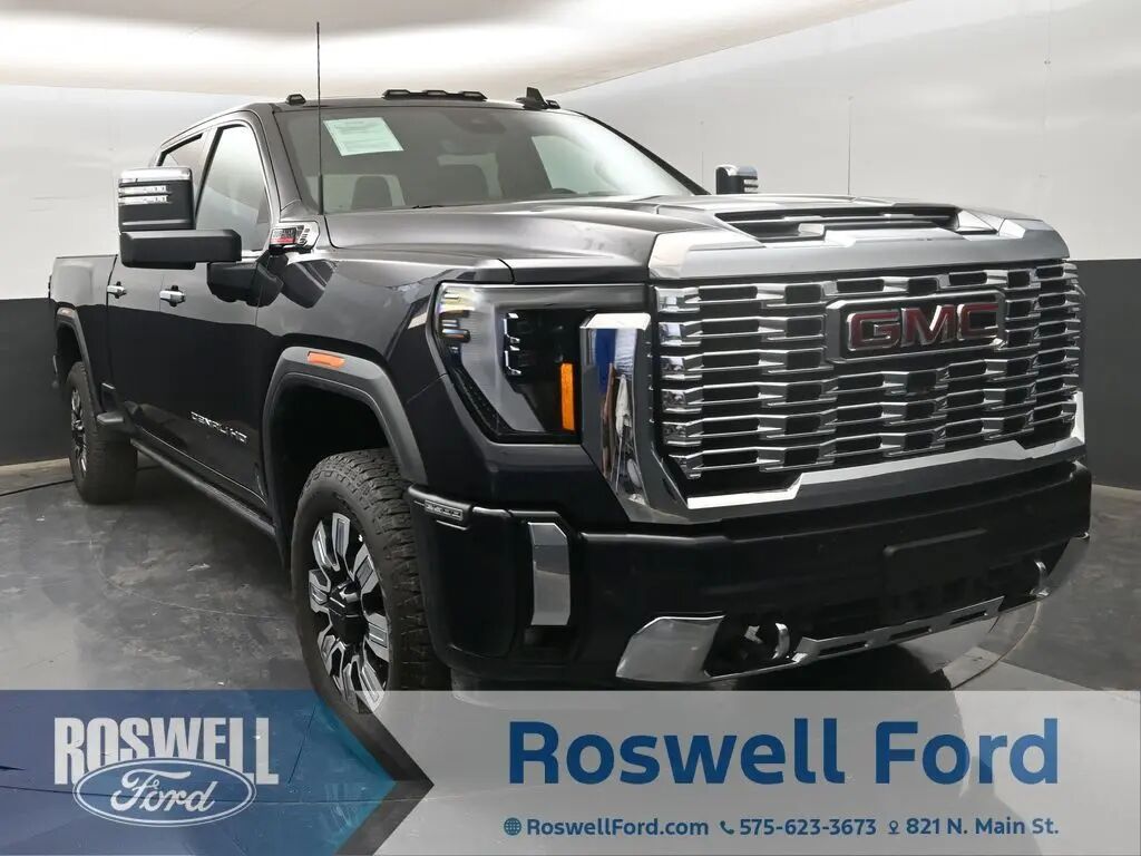 2025 GMC Sierra 2500HD Denali — photo 1 of 13