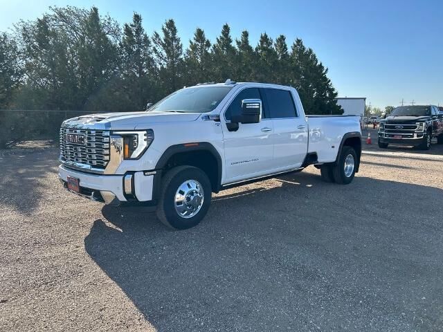 2025 GMC Sierra 3500HD Denali
