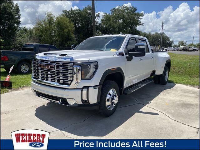 2025 GMC Sierra 3500HD Denali