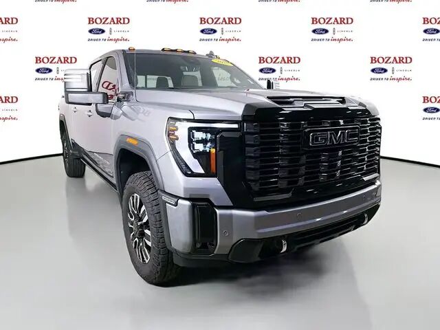 2025 GMC Sierra 3500HD Denali Ultimate — photo 1 of 11