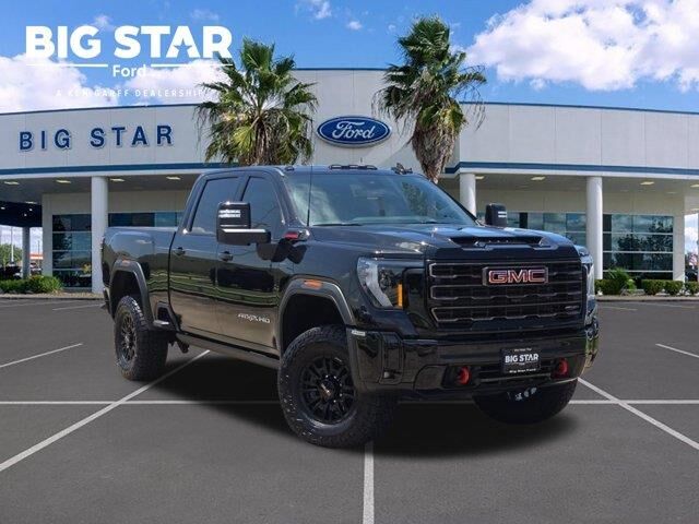 2026 GMC Sierra 2500HD AT4X — photo 1 of 13