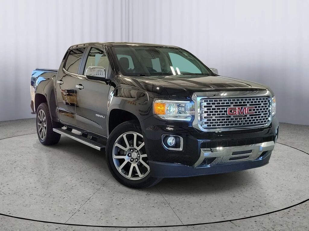 2020 GMC Canyon Denali — photo 1 of 13