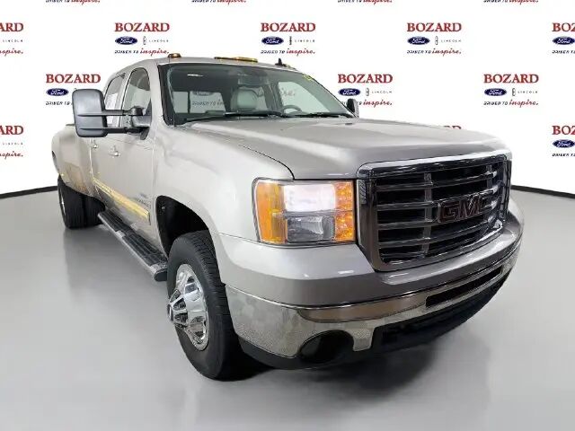 2009 GMC Sierra 3500HD SLT — photo 1 of 13