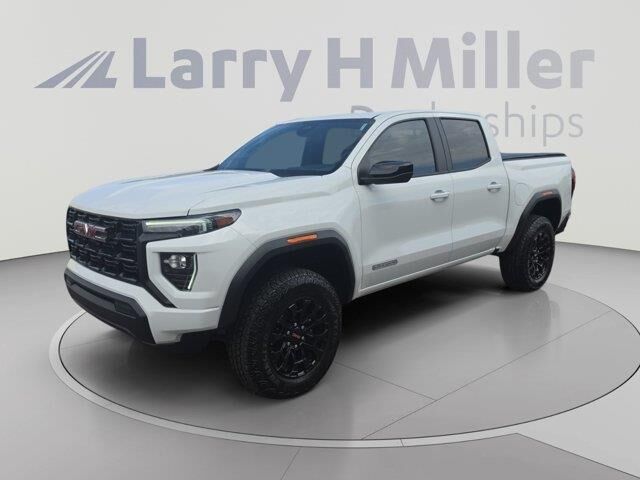 2026 GMC Canyon Elevation — photo 1 of 13