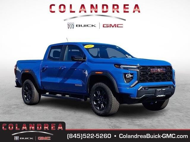 2025 GMC Canyon Elevation — photo 1 of 13