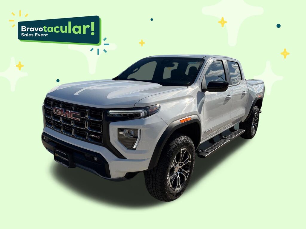 2025 GMC Canyon AT4 — photo 1 of 7