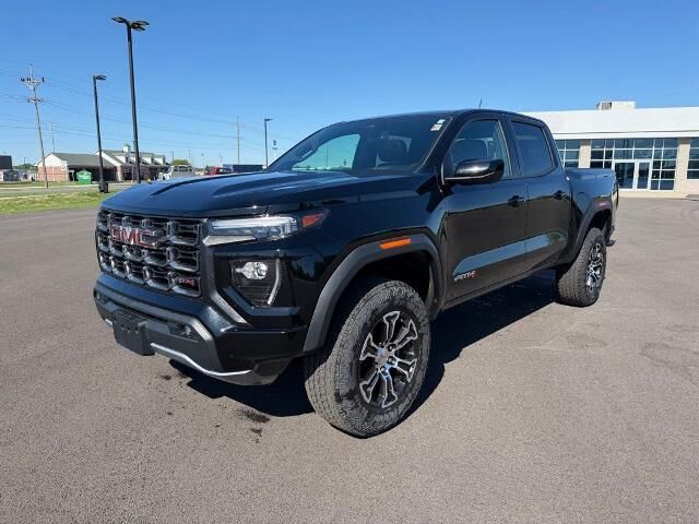 2025 GMC Canyon AT4