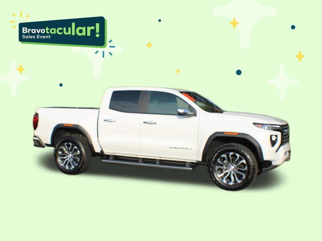 2025 GMC Canyon Denali — photo 1 of 6