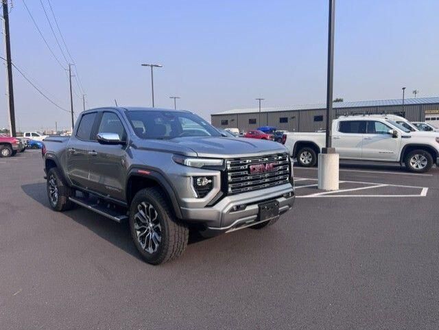 2025 GMC Canyon Denali