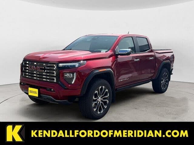 2025 GMC Canyon Denali — photo 1 of 1