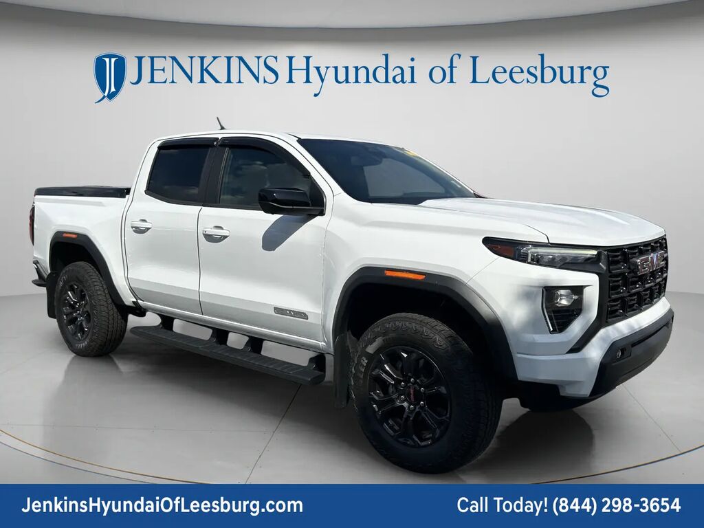2024 GMC Canyon Elevation — photo 1 of 13