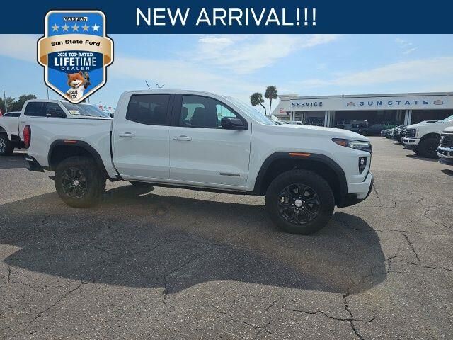 2024 GMC Canyon Elevation