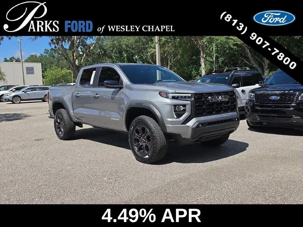 2024 GMC Canyon Elevation — photo 1 of 13