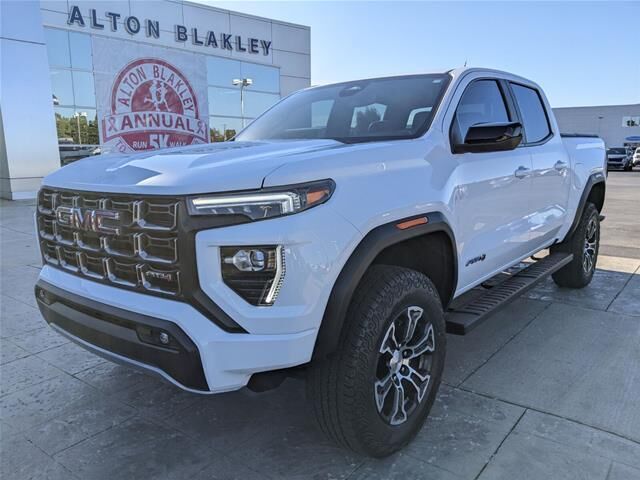 2023 GMC Canyon AT4