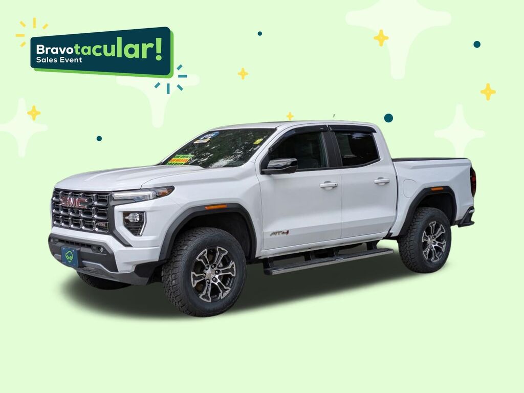 2024 GMC Canyon AT4 — photo 1 of 7
