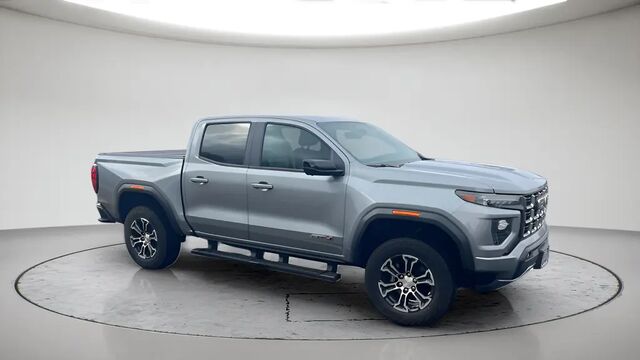 2023 GMC Canyon AT4