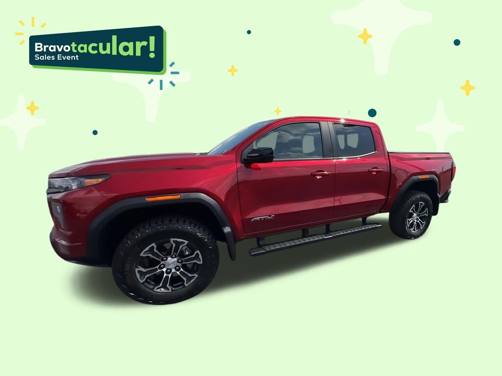 2023 GMC Canyon AT4 — photo 1 of 7