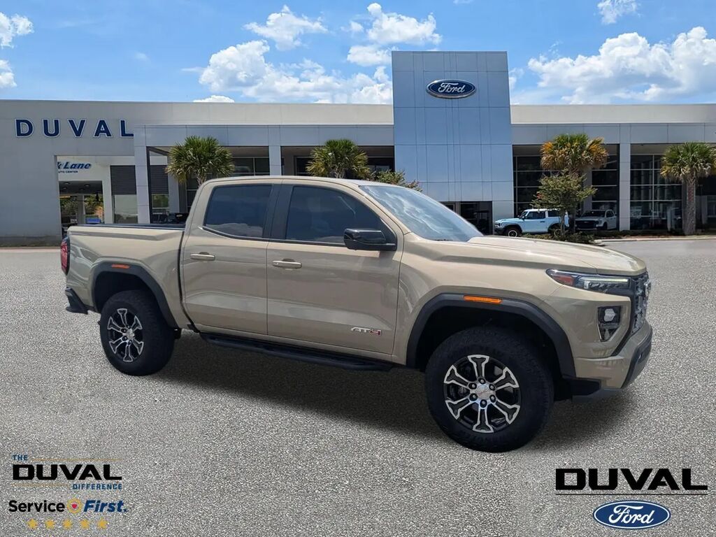 2024 GMC Canyon AT4 — photo 1 of 13