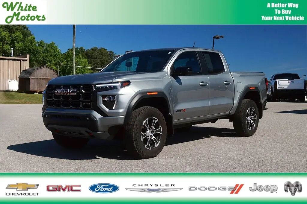 2023 GMC Canyon AT4 — photo 1 of 13