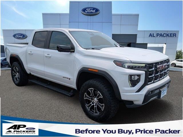 2023 GMC Canyon AT4
