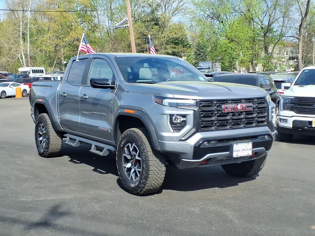 2024 GMC Canyon AT4X — photo 1 of 13