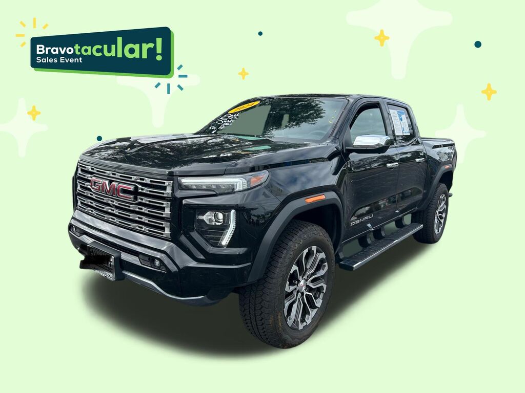 2024 GMC Canyon Denali — photo 1 of 7