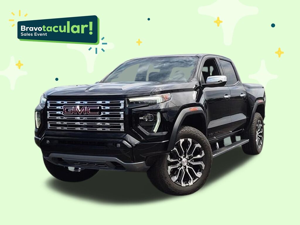 2023 GMC Canyon 4WD Denali — photo 1 of 7