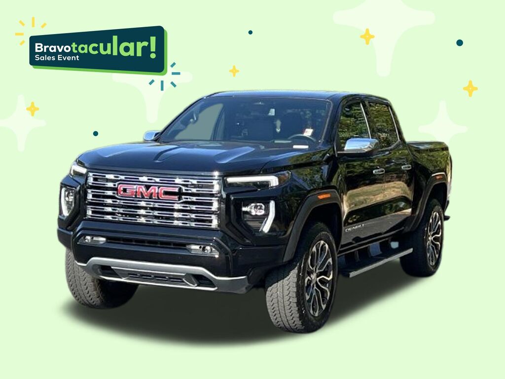2024 GMC Canyon Denali — photo 1 of 7