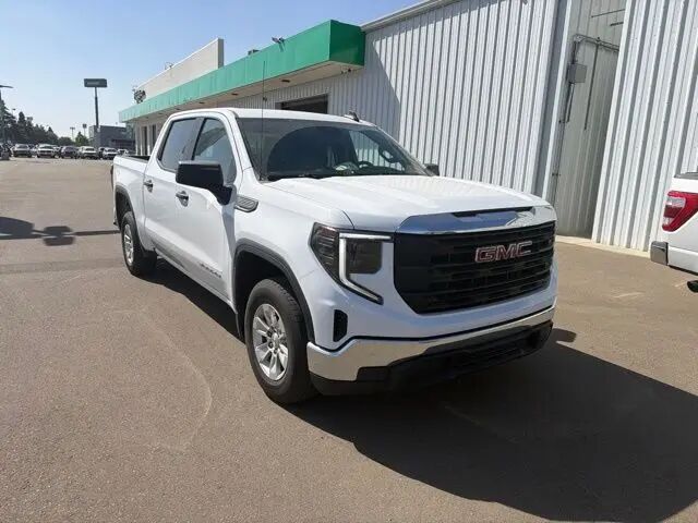 2024 GMC Sierra 1500 Pro — photo 1 of 4