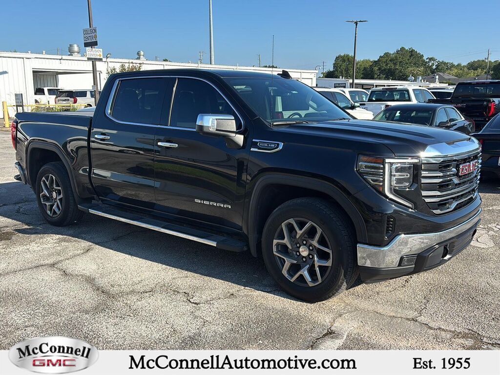 2022 GMC Sierra 1500 SLT — photo 1 of 26