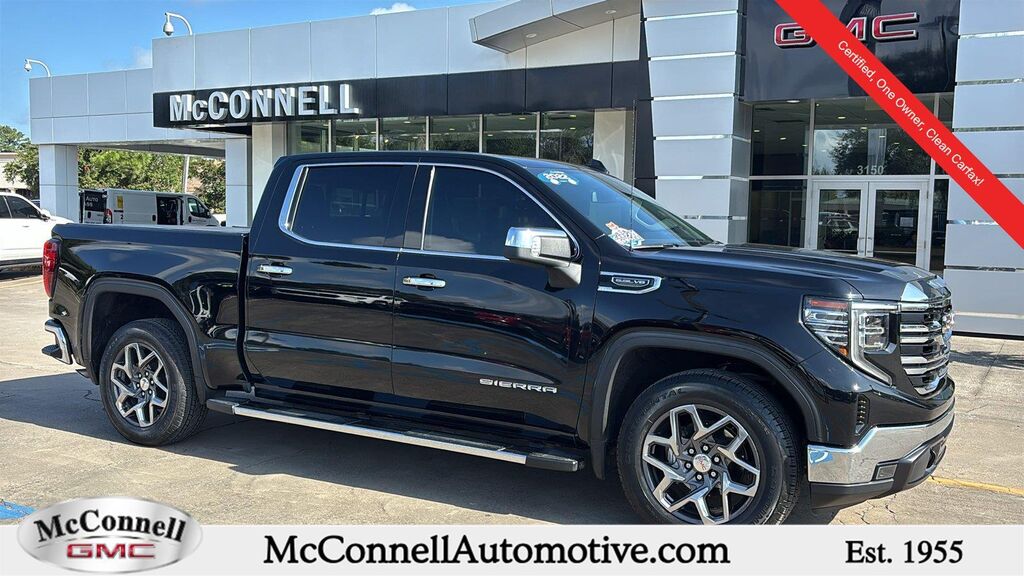 2022 GMC Sierra 1500 SLT — photo 1 of 12