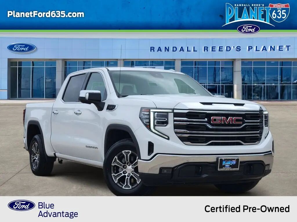 2025 GMC Sierra 1500 SLT