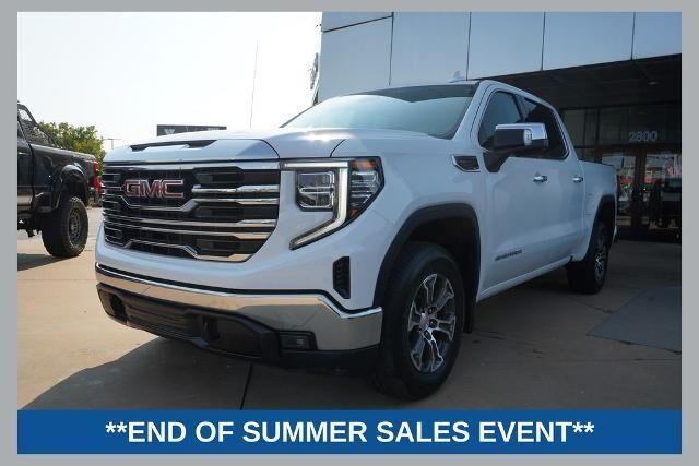 2025 GMC Sierra 1500 SLT — photo 1 of 13